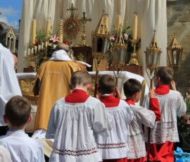 Festum Sanctissimi Corporis Christi Angers A.D. 2013