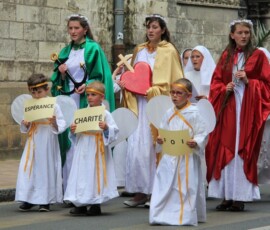 Festum Sanctissimi Corporis Christi Angers A.D. 2013